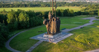 Благоустройство памятников в Донском от 912 руб. – компания ТротуарнаяПлитка